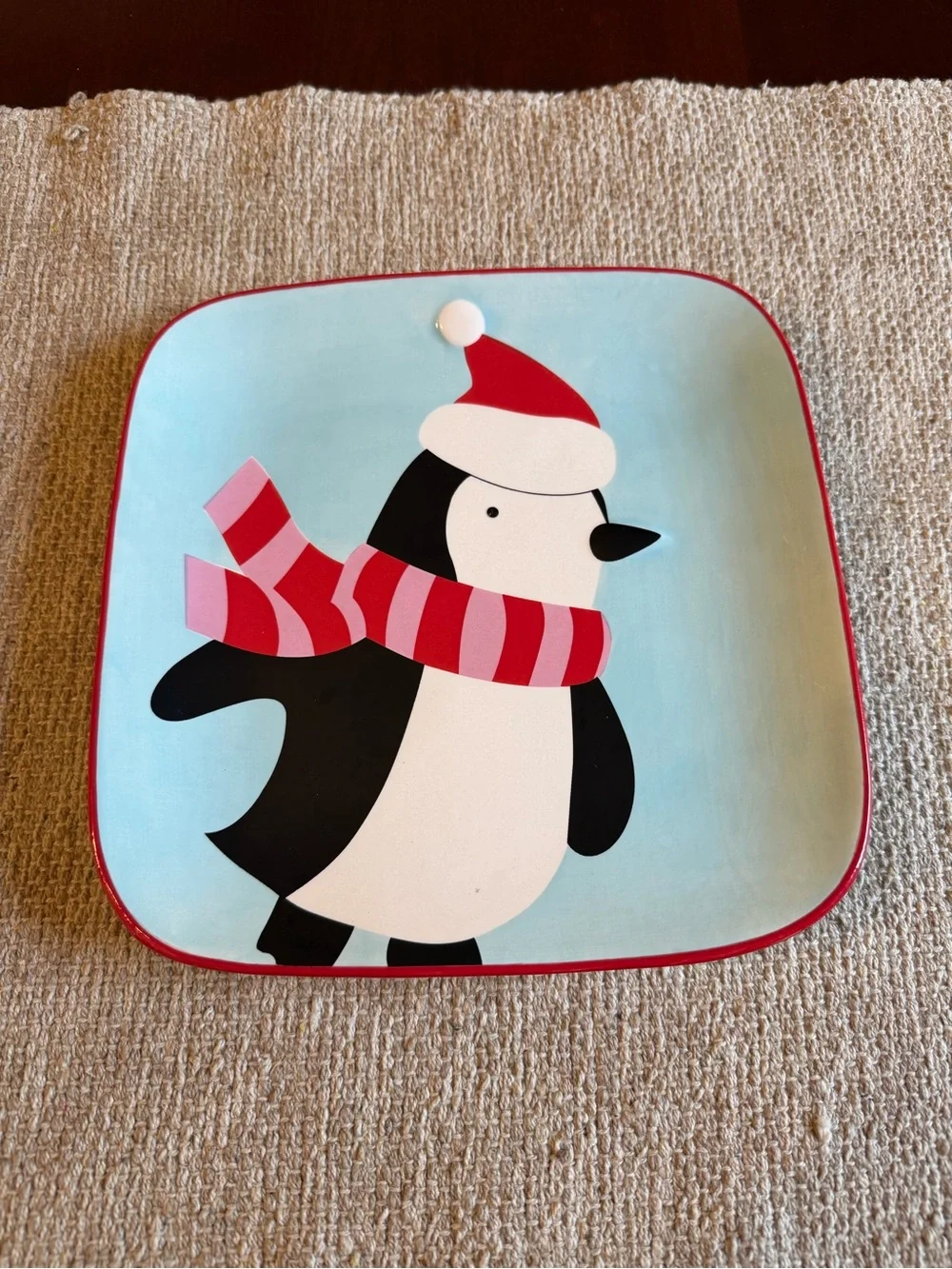 Target ‘Sleddin Hill’ Penguin Holiday Plate 2007